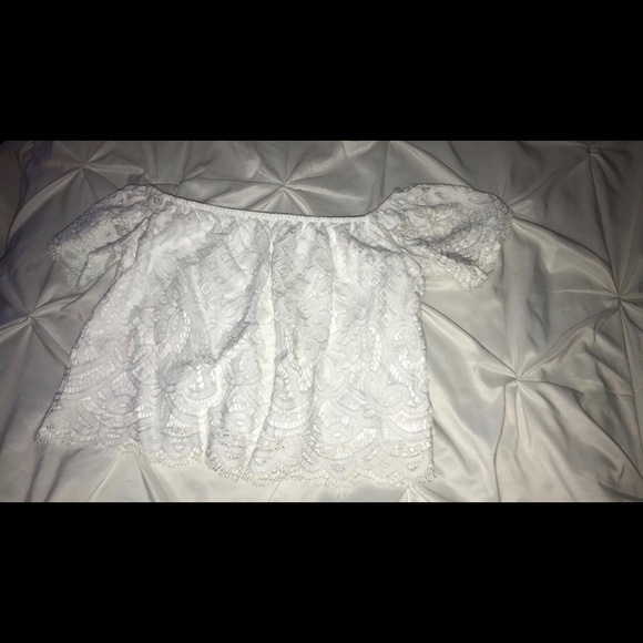 White cropped lace off the shoulder top - Picture 2 of 5